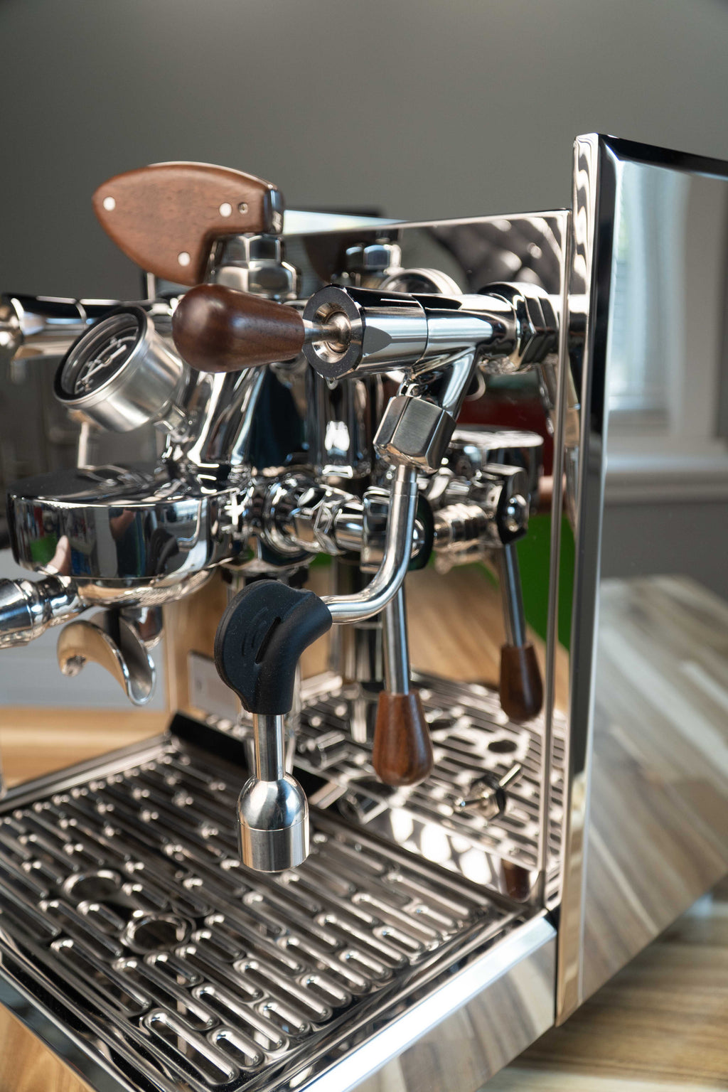 Open Box Turin™ Gallatin DB - Dual Boiler Espresso Machine with PID