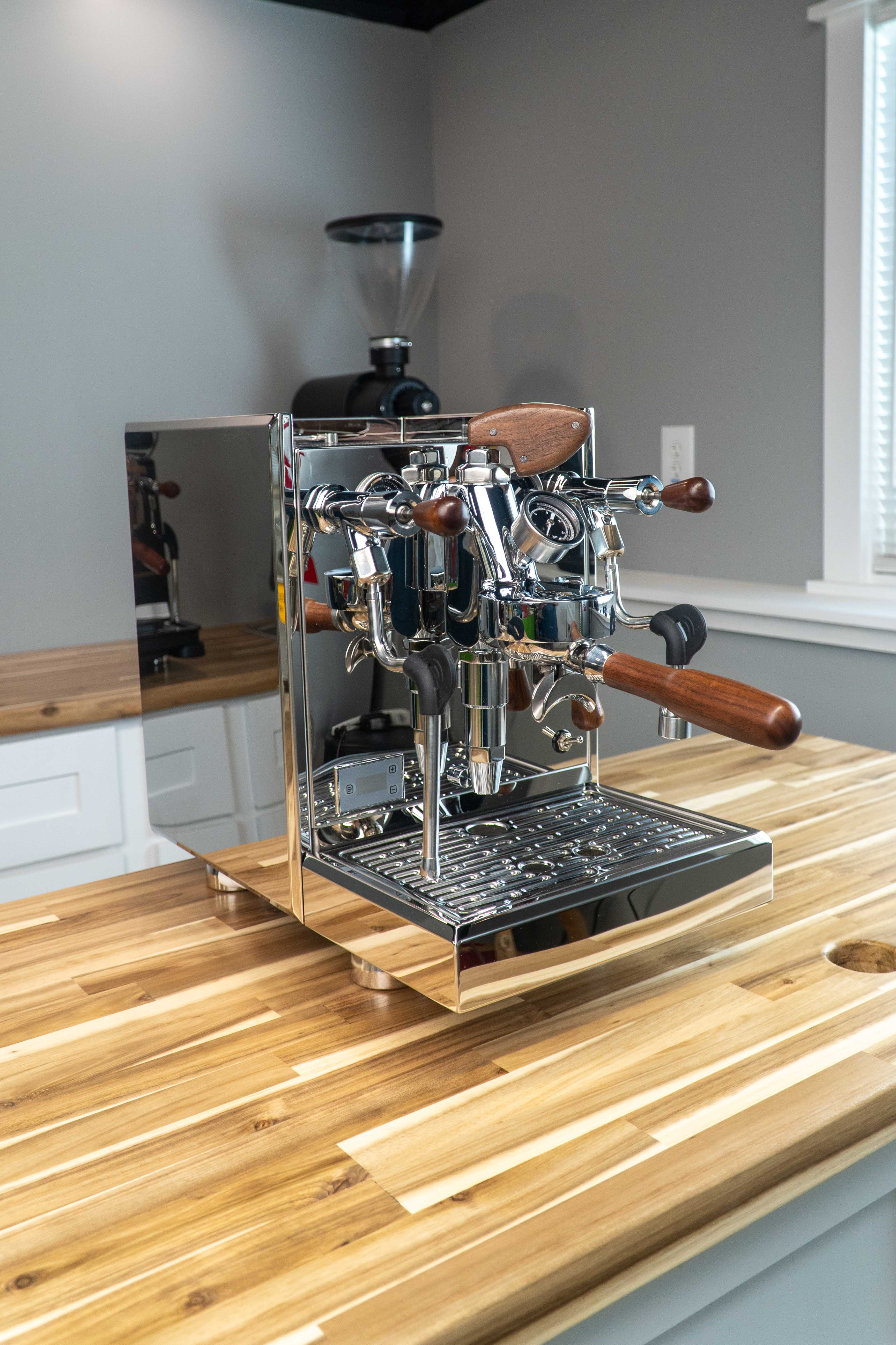 Open Box Turin™ Gallatin DB - Dual Boiler Espresso Machine with PID