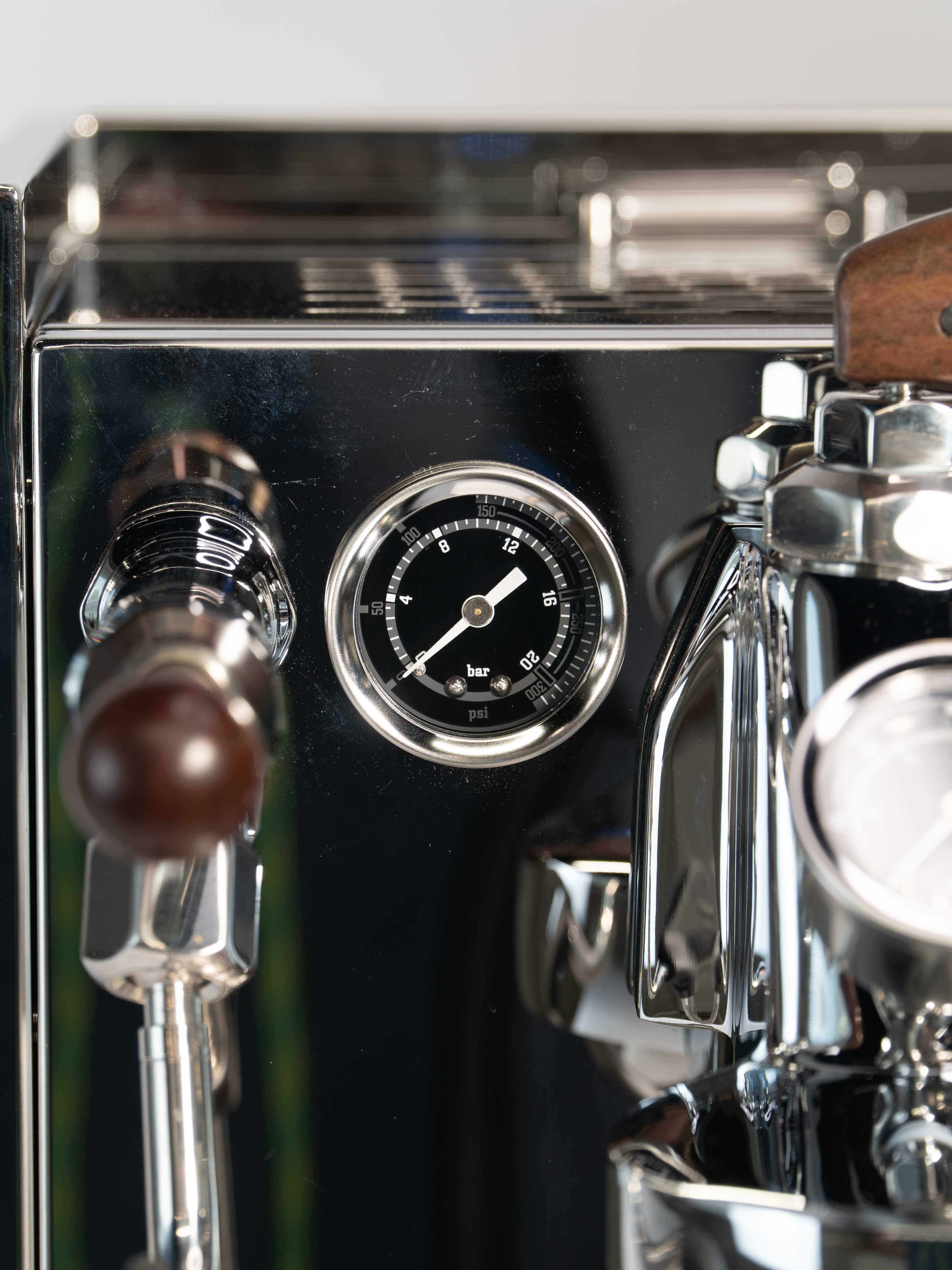 Open Box Turin™ Gallatin DB - Dual Boiler Espresso Machine with PID